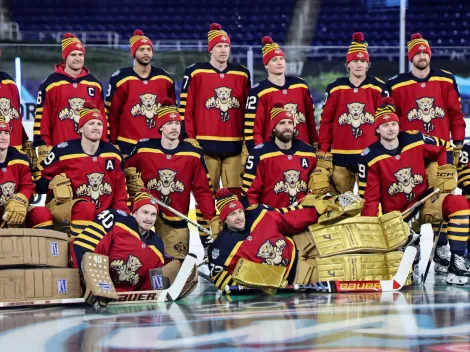 How many fans are attending the 2026 NHL Winter Classic between NY Rangers and Panthers today?