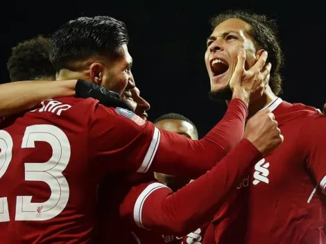 Van Dijk ya paga con goles: debutó y a los 85' ganó el Derbi para Liverpool