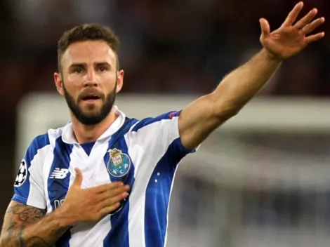 Conceiçao explicó la nueva posición de Layún