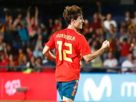 Golazo de Odriozola: le pegó de volea y puso en ventaja a España