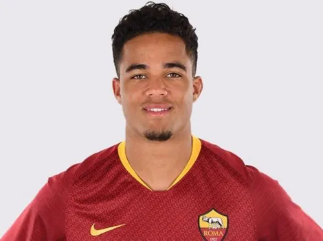 Justin Kluivert fue presentado como nuevo jugador de la Roma