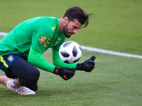 Alisson Becker estaría cerca del Chelsea