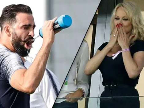 Rami y Pamela Anderson podrían casarse con la Copa del Mundo bajo el brazo