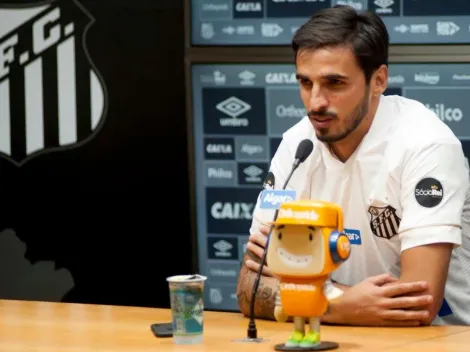 Santos apresura el estreno de Bryan Ruiz