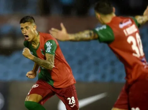 ¿Fútbol o Waterpolo? Boston River le ganó a Banfield en un partido pasado por agua