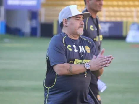 Los 3 pedidos del jefe de la barra de Dorados a Maradona