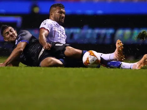 A Chivas se le escapó un partido insólito en Puebla, empató y quedó eliminado