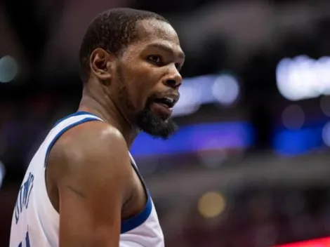 ¡Se calentó! Kevin Durant insulta a un fanático de los Mavericks