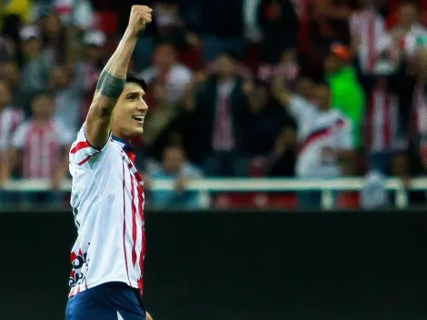 La resurrección de Chivas: volvió a ganar y es el único líder