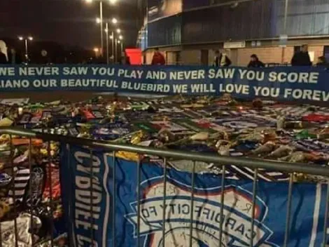 Hermoso gesto: los hinchas del Cardiff le hicieron una bandera enorme a Sala