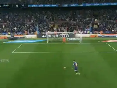 Messi tuvo otro penal y lo ejecutó igual que el anterior pero se lo atajaron