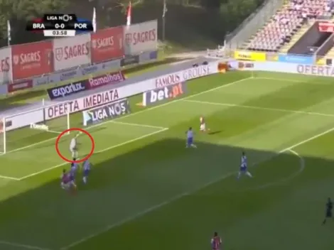 Ver para creer: Casillas se quedó pidiendo offside y terminó metiendo la pelota en su arco