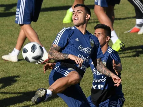 Puro lujo: el doble cinco que craneó Scaloni para la Selección Argentina en Brasil