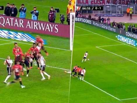 El VAR jugó para River, Nacho Fernández erró el penal pero en el rebote empató la serie