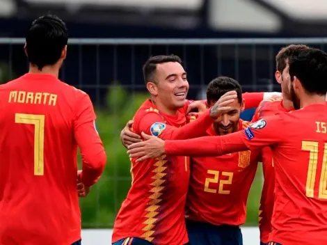 Con el arquero de Islas Feroe como su mejor delantero, España goleó y se acercó a la Eurocopa 2020