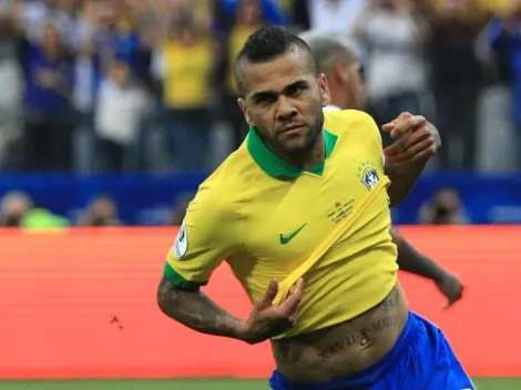 El tuit de Dani Alves que hizo enfurecer a los hinchas de Perú antes de la final