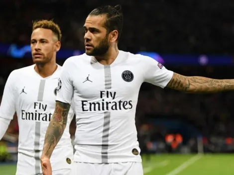 Dani Alves tiene un plan para volver al Barcelona, pero depende de Neymar