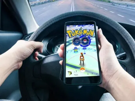 Detienen a un conductor por estar jugando Pokémon GO ¡con 8 móviles a la vez!