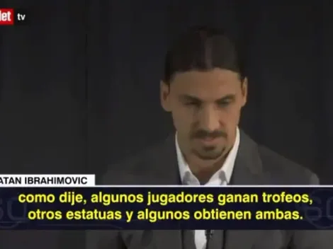 Zlatan, como loco con su propia estatua: "Es lo más grande que le puede pasar a una persona"