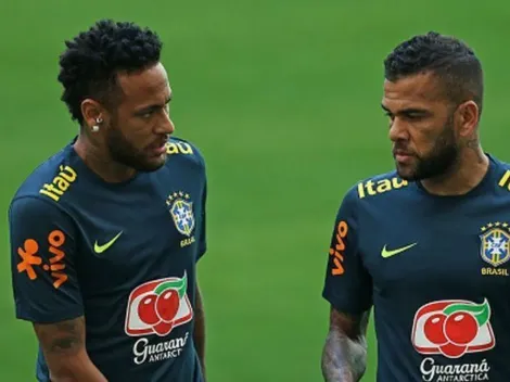 Dani Alves habló de Neymar como nunca lo escuchamos: "Es una referencia, tiene que dar la cara"