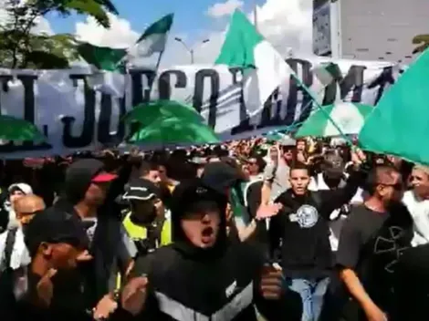 En el Paro pasó lo más lindo: barras marcharon en paz y cantaron juntas