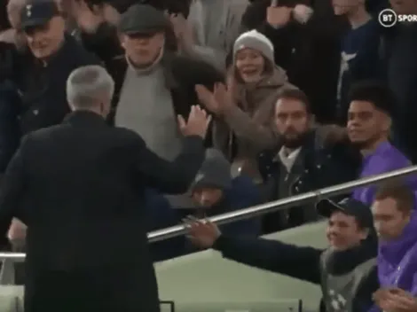 El alcanzapelotas jugó rápido, Tottenham hizo el gol y Mourinho lo felicitó