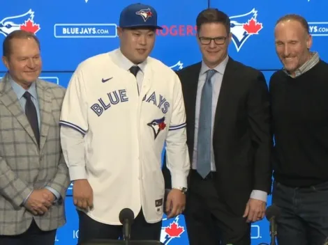 Hyun-Jin Ryu fue presentado oficialmente por los Blue Jays