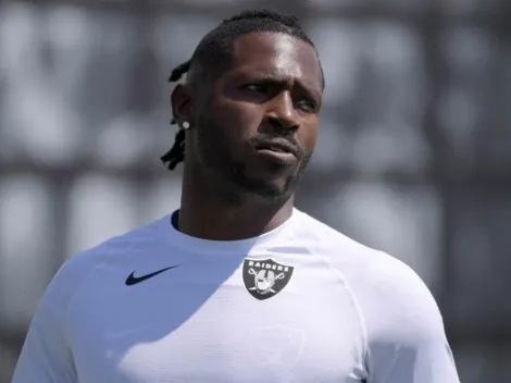 Cada vez más solo: renunció la abogada de Antonio Brown