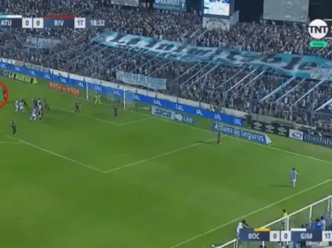 Centro pasado, Armani la miró y gol de Atlético Tucumán