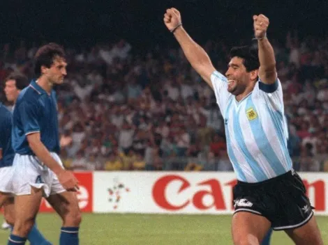 Vale oro: una camiseta de Maradona alcanzó los 14.000 euros en una subasta