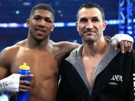 Wladimir Klitschko trolleó a Anthony Joshua en Twitter