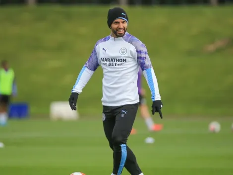 Es un maestro: Agüero le enseñará español a niños de entre 5 y 14 años