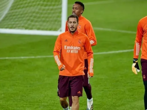 Hazard volvió a entrenar tras 81 días ¡y bromeó con que se lesionaba de nuevo!