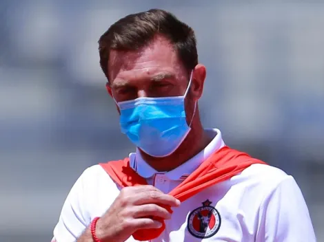 Xolos quiere deshacerse de Pablo Guede, pero por el momento no puede