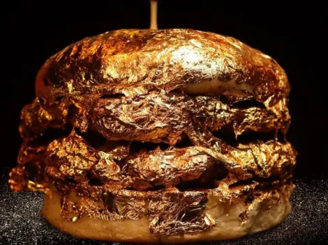 ¿La probaría? Nueva hamburguesa bañada en oro de 24 kilates... ¡vale $200 mil!