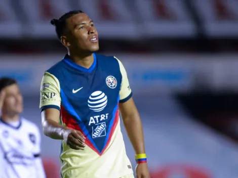 Roger Martínez se mostró de fiesta, mientras América se encuentra de pretemporada