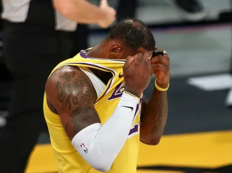 Se burlan de LeBron por una mala jugada del injerto de su pelo