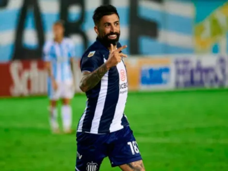 Disculpe, ¿goles tiene? Santos metió un hat-trick y le dio la victoria a Talleres