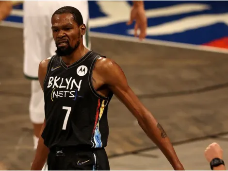 ¡Eludió a todo Milwaukee! El canasto de Durant que burló a toda la plantilla de los Bucks