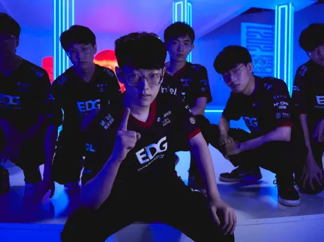 EDG mantiene su invicto en el Grupo B de Worlds 2021 al ganarle sin problemas a DFM