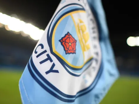 Denuncia de 115 cargos contra Manchester City