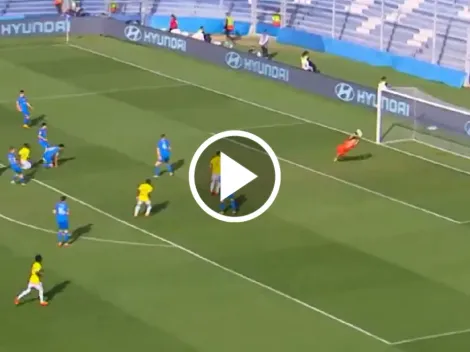 ¡Bombazo al ángulo! Yaser Asprilla le rompió el arco a Eslovaquia