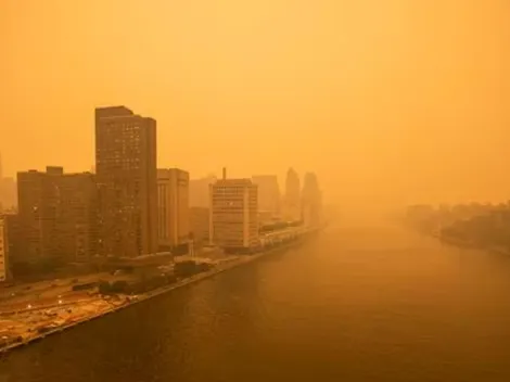 ¿Qué está pasando en Nueva York y por qué hay humo en la ciudad?