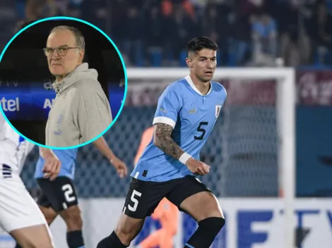 Bielsa lo hizo debutar en Uruguay y tuvo un gesto conmovedor con su camiseta