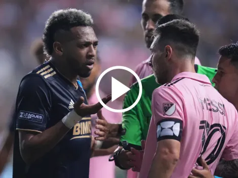 Messi se plantó e intimidó al Brujo Martínez para defender a un compañero