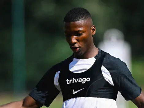 (VIDEO) Listo para la revancha: El lujo de Moisés Caicedo en el entrenamiento del Chelsea
