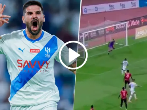 VIDEO| Más solo no podía estar: así fue el primer gol de Mitrovic con Al Hilal