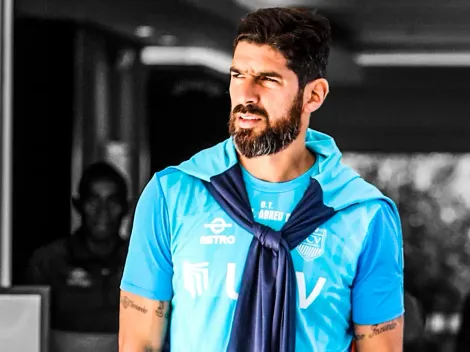 Sebastián Abreu dejó de ser entrenador de la Universidad César Vallejo