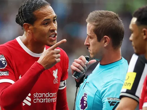 Revelan los insultos de Van Dijk a un árbitro, podría ser suspendido severamente