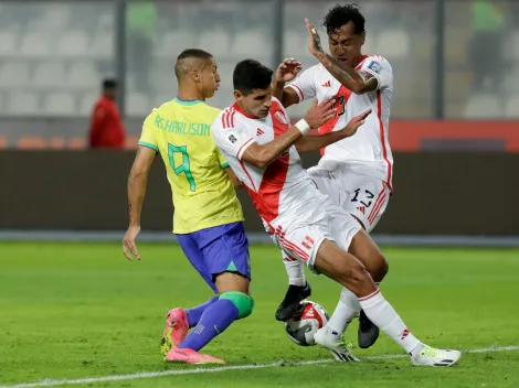 Luis Abram y Renato Tapia se perfilan como los titulares en la zaga peruana contra Chile